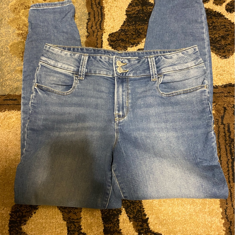 Maurice’s M Rise mid rise straight jeans size large